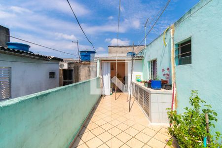 Quintal de casa à venda com 3 quartos, 120m² em Parque Novo Lar, São Paulo