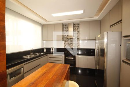 Cozinha de apartamento à venda com 4 quartos, 300m² em Buritis, Belo Horizonte
