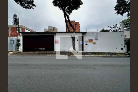 Fachada de casa à venda com 3 quartos, 150m² em Santo Amaro, São Paulo
