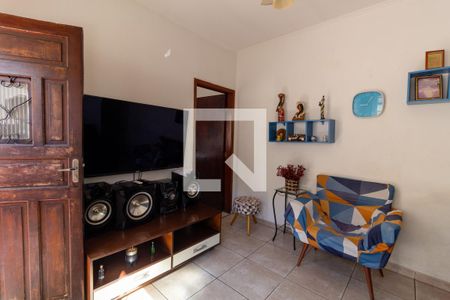 Sala de casa à venda com 4 quartos, 212m² em Vila Ipojuca, São Paulo