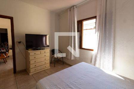 Quarto 1 de casa à venda com 4 quartos, 212m² em Vila Ipojuca, São Paulo