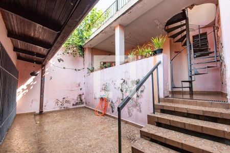 Quintal de casa à venda com 3 quartos, 298m² em Jardim da Gloria, São Paulo