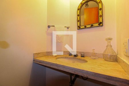 Lavabo de apartamento à venda com 4 quartos, 187m² em Itaim Bibi, São Paulo