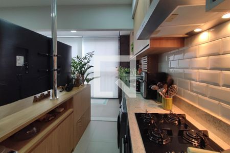 Cozinha e Área de Serviço de apartamento à venda com 3 quartos, 77m² em Swiss Park, Campinas