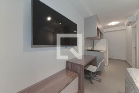Quarto de kitnet/studio para alugar com 1 quarto, 25m² em Jardim das Acacias, São Paulo