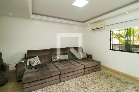 Sala de casa à venda com 4 quartos, 300m² em Vila Maria Alta, São Paulo