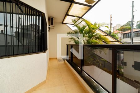 Área comum de casa à venda com 4 quartos, 350m² em Vila Maria Alta, São Paulo
