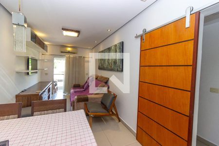 Sala de apartamento para alugar com 2 quartos, 77m² em Osvaldo Cruz, Rio de Janeiro