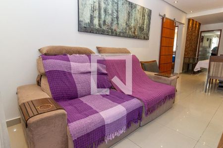 Sala de apartamento para alugar com 2 quartos, 77m² em Osvaldo Cruz, Rio de Janeiro
