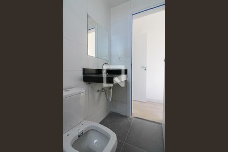 Banheiro da Suíte de apartamento para alugar com 2 quartos, 89m² em Paquetá, Belo Horizonte