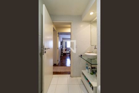 Banheiro 2 de apartamento para alugar com 4 quartos, 109m² em Lapa, São Paulo