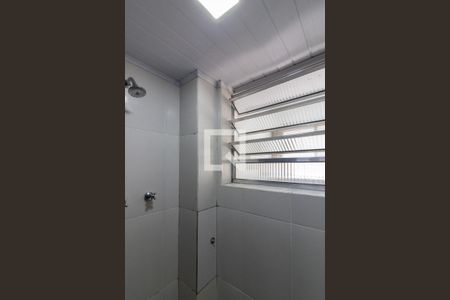 Banheiro de apartamento para alugar com 2 quartos, 60m² em Parque Cecap, Guarulhos