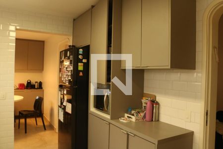 Cozinha de apartamento à venda com 4 quartos, 213m² em Perdizes, São Paulo