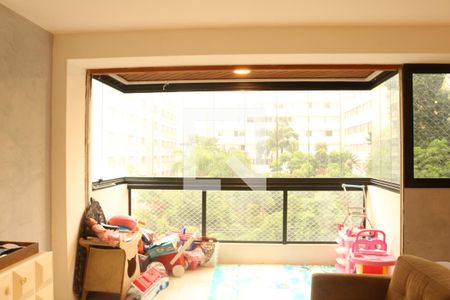 Sala de apartamento à venda com 4 quartos, 213m² em Perdizes, São Paulo