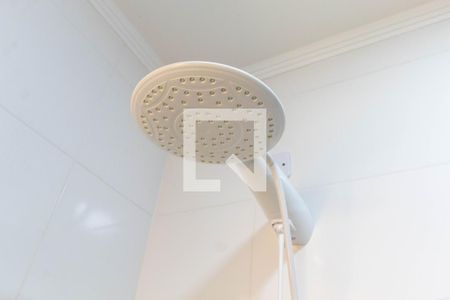 Chuveiro de casa de condomínio à venda com 2 quartos, 54m² em Vila Nhocuné, São Paulo