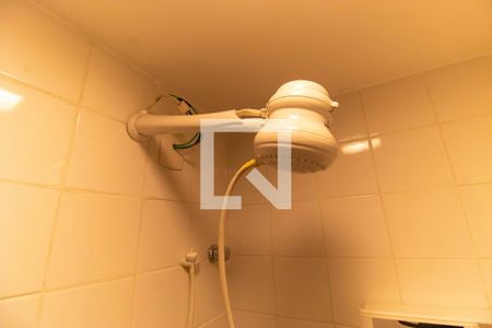 Banheiro de serviço de apartamento para alugar com 3 quartos, 85m² em Icaraí, Niterói