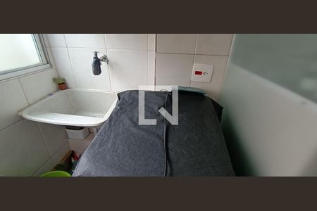 Área de Serviço de apartamento à venda com 3 quartos, 55m² em Jardim Leonor, São Paulo