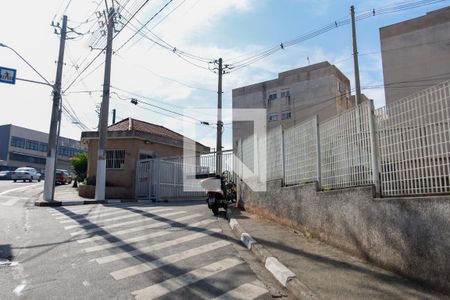Fachada de apartamento à venda com 2 quartos, 50m² em Veloso, Osasco