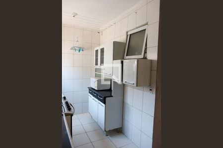 cozinha de apartamento à venda com 2 quartos, 50m² em Veloso, Osasco