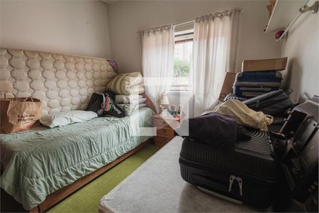 Casa à venda com 5 quartos, 400m² em Vila Rosalia, Guarulhos