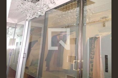 Casa à venda com 4 quartos, 355m² em Jardim Japao, São Paulo