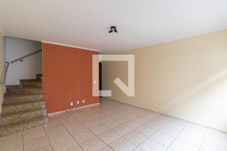 Sala de casa de condomínio para alugar com 3 quartos, 160m² em Vila Lais, São Paulo