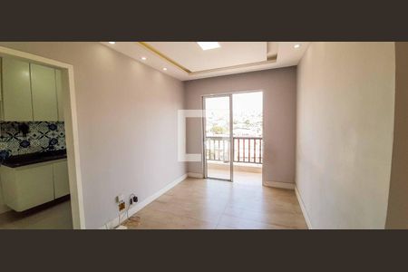 Sala de apartamento para alugar com 2 quartos, 58m² em Helena Maria, Osasco