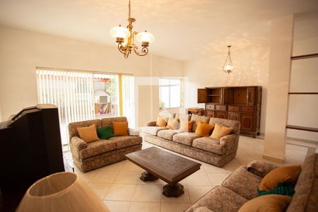 Sala inferior  de casa à venda com 4 quartos, 411m² em Santana, São Paulo