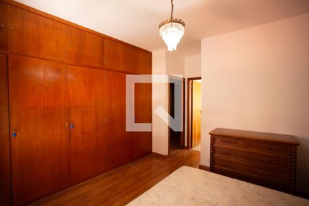 QUARTO 1 de casa à venda com 4 quartos, 411m² em Santana, São Paulo
