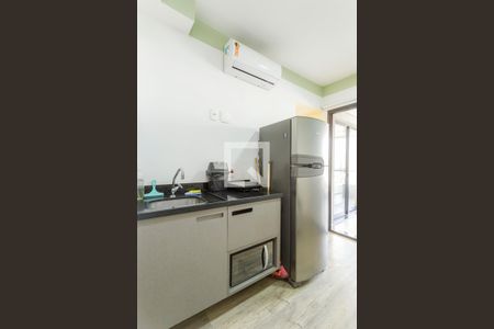 Cozinha de apartamento para alugar com 2 quartos, 46m² em Vila Olímpia, São Paulo