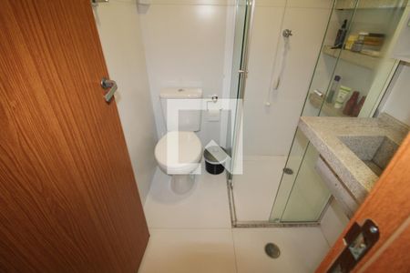 Banheiro de kitnet/studio à venda com 1 quarto, 24m² em Santana, São Paulo