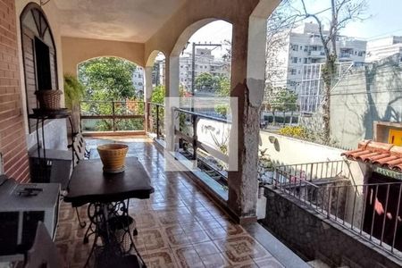 Casa à venda com 3 quartos, 149m² em Badu, Niterói