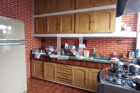 Casa à venda com 3 quartos, 149m² em Badu, Niterói