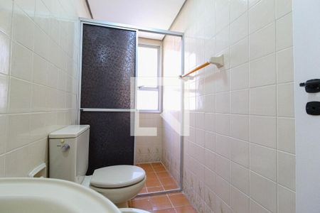 Banheiro de apartamento para alugar com 1 quarto, 42m² em Itaim Bibi, São Paulo