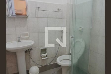 Banheiro de apartamento para alugar com 1 quarto, 31m² em Vila Buarque, São Paulo