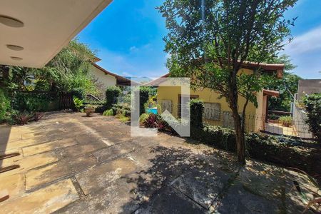 Quintal de casa de condomínio à venda com 4 quartos, 227m² em Itaipu, Niterói