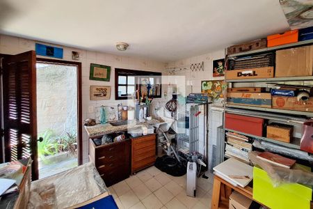 Quarto de Serviço de casa de condomínio à venda com 4 quartos, 227m² em Itaipu, Niterói