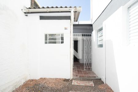 Entrada de casa para alugar com 1 quarto, 60m² em Partenon, Porto Alegre