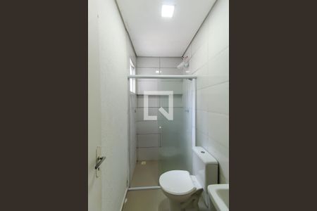 Banheiro de kitnet/studio para alugar com 1 quarto, 28m² em Mooca, São Paulo