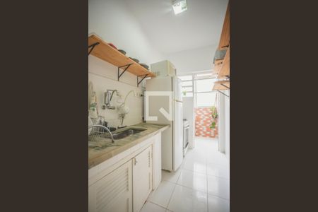 Cozinha de apartamento para alugar com 1 quarto, 45m² em Mirandópolis, São Paulo
