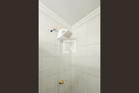 Banheiro da suíte de apartamento para alugar com 3 quartos, 120m² em Vila Maia, Guarujá
