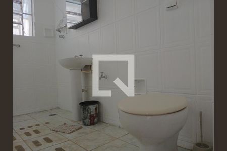 Banheiro de apartamento para alugar com 2 quartos, 73m² em Vila Buarque, São Paulo