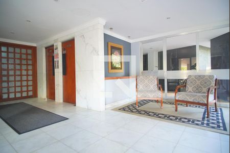 Hall de Entrada de apartamento para alugar com 2 quartos, 72m² em Boa Vista, Porto Alegre