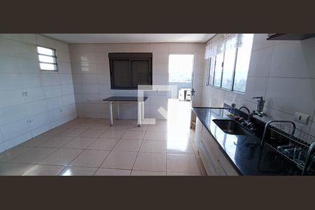 Cozinha de casa para alugar com 2 quartos, 80m² em Jardim Iracema, Taboão da Serra