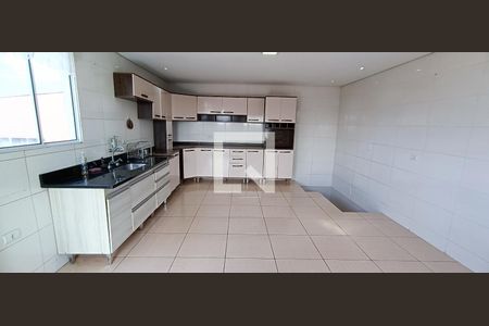 Cozinha de casa para alugar com 2 quartos, 80m² em Jardim Iracema, Taboão da Serra