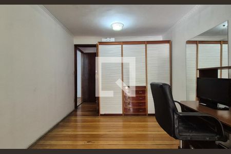 Suíte de casa à venda com 3 quartos, 163m² em Vila Camilópolis, Santo André