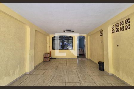 Garagem de casa à venda com 3 quartos, 163m² em Vila Camilópolis, Santo André
