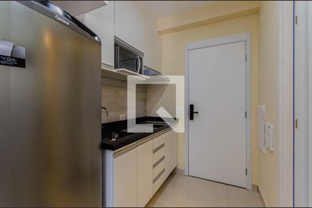 Cozinha de kitnet/studio para alugar com 1 quarto, 22m² em Paraíso, São Paulo