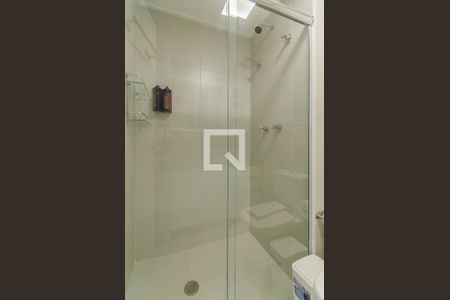 Banheiro de kitnet/studio para alugar com 1 quarto, 22m² em Paraíso, São Paulo