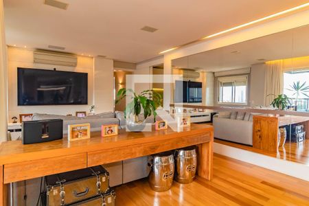 Sala de apartamento à venda com 3 quartos, 132m² em Chácara Inglesa, São Paulo